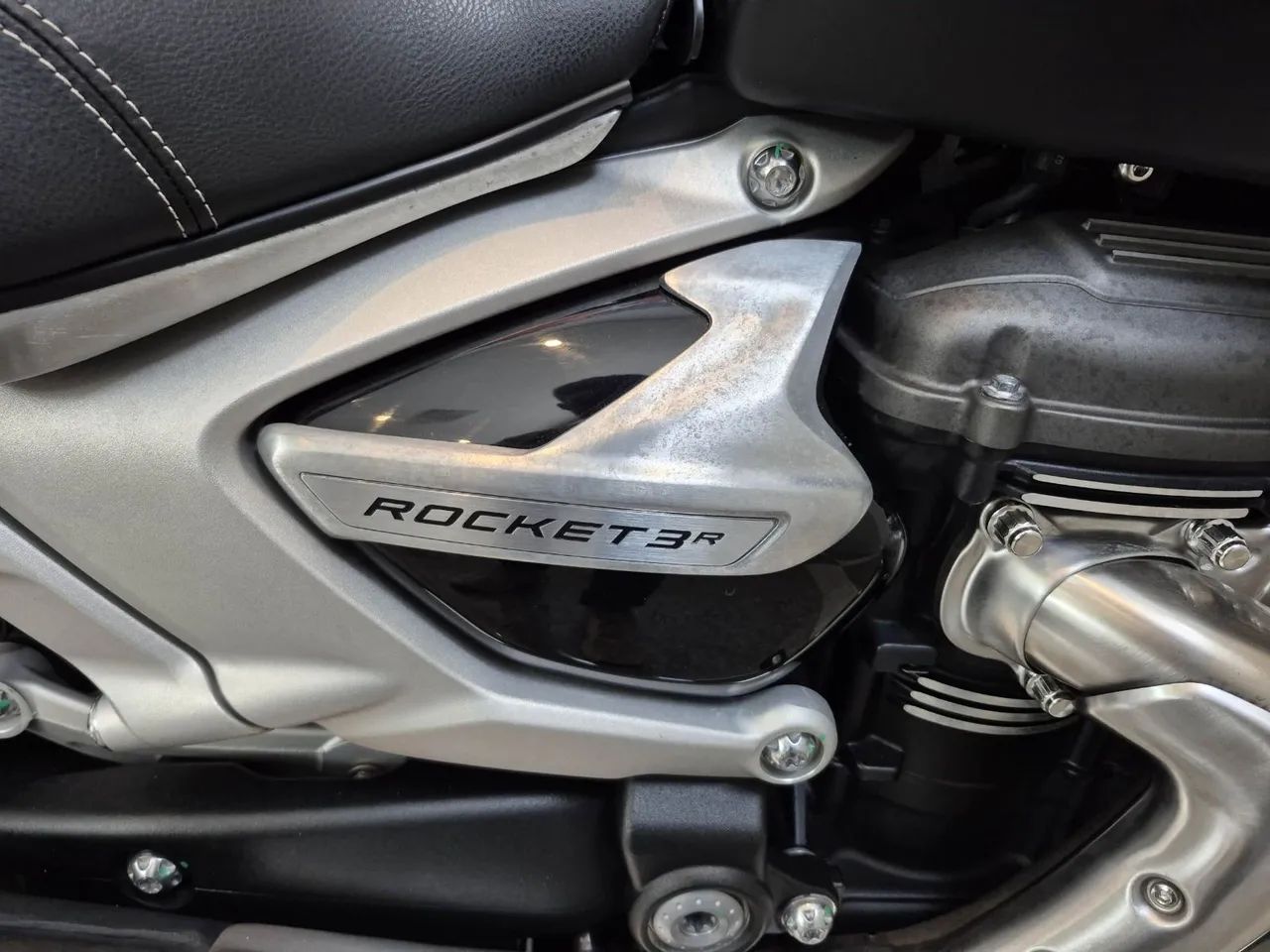 Triumph rocket 3 storm editiin GT - Foto 5