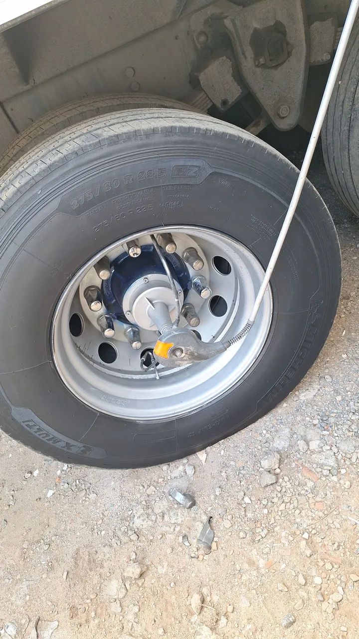 Volvo VM310  - Foto 5