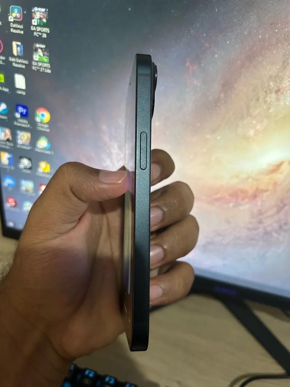 iPhone 14 - 256GB - Foto 3