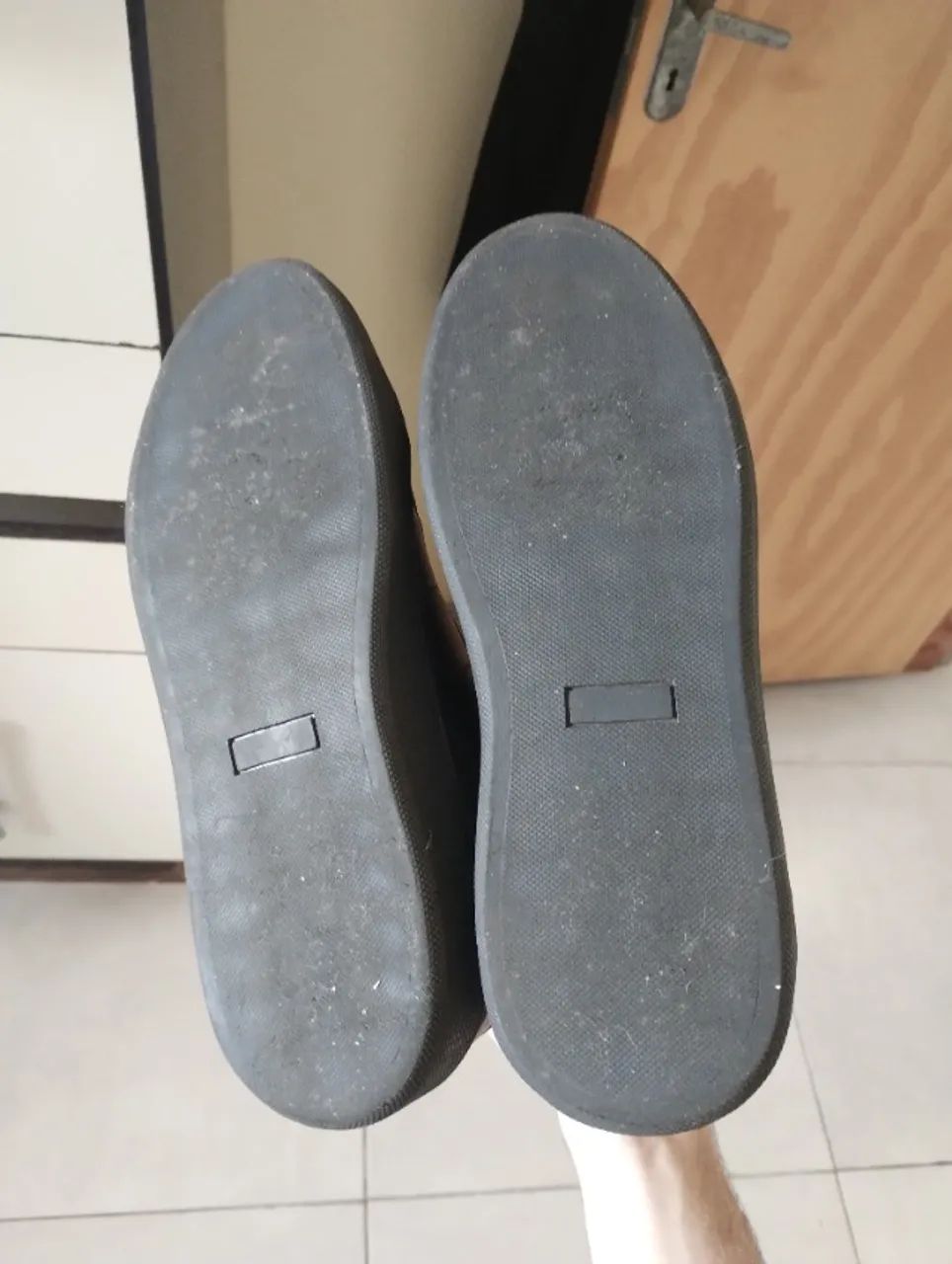 tênis casual preto - Foto 4