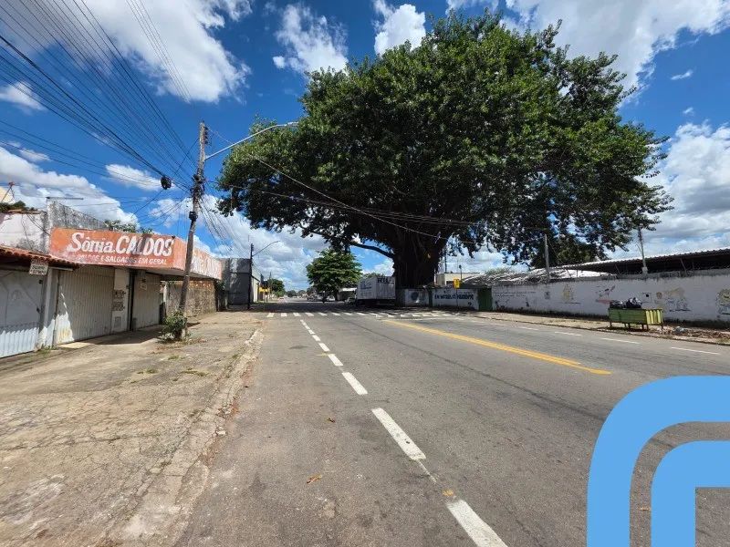 CASA COMERCIAL em GOIÂNIA - GO, GOIÁ - Foto 3