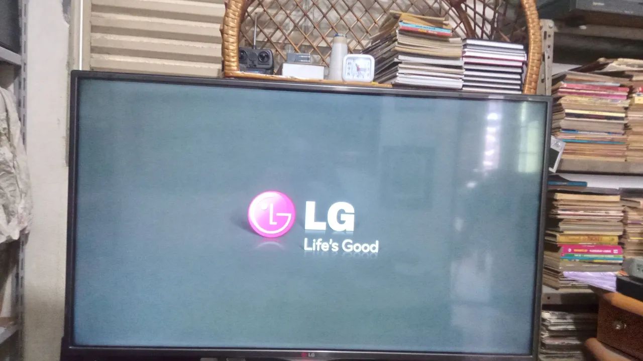 Tv LG smart 38 polegadas 