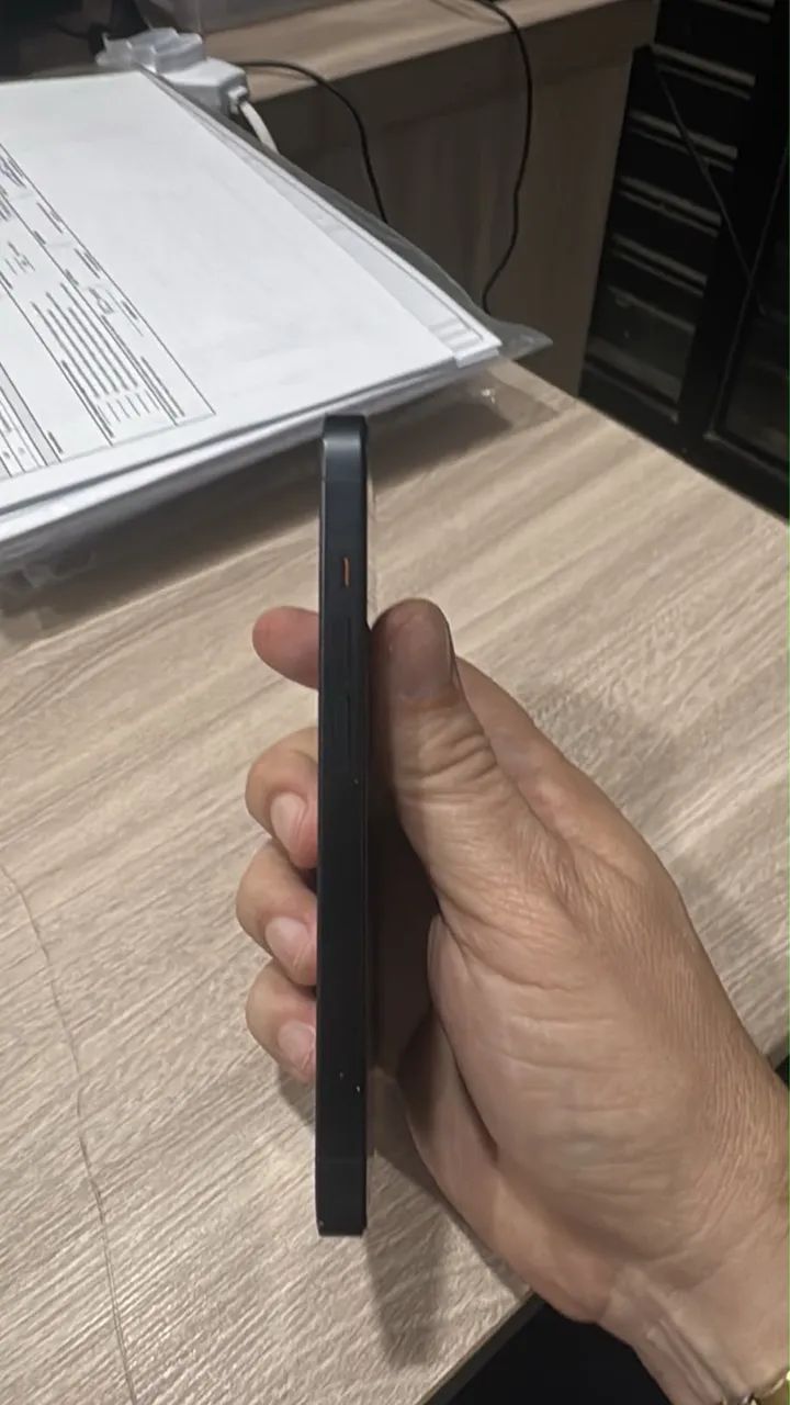 iPhone 14 - Foto 4