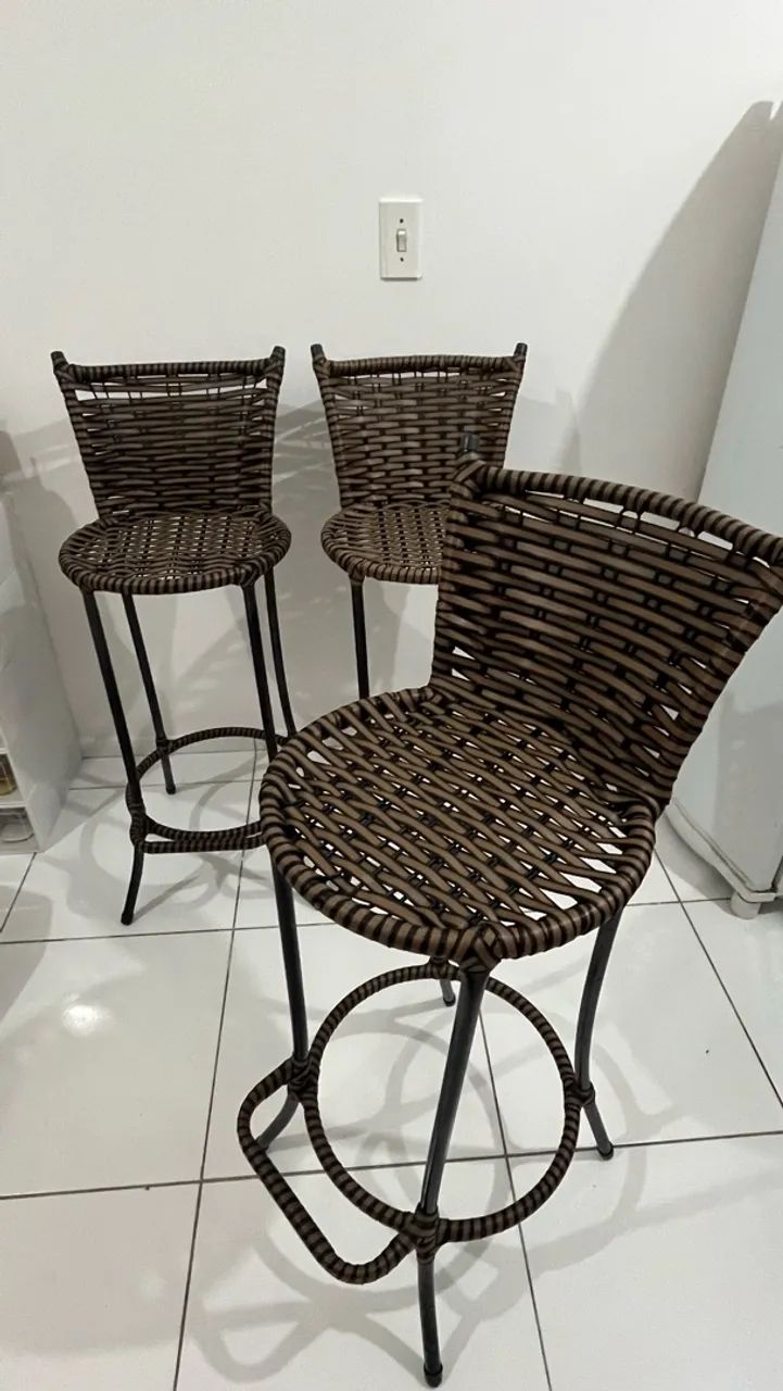 3 Banquetas - Cadeira alta  - Foto 2
