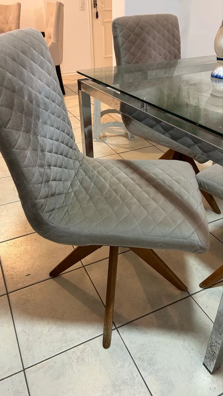 Linda mesa de jantar  com cadeiras  - Foto 4