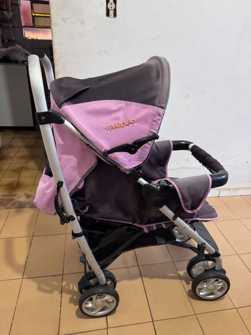 Carrinho kiddo super conservado  - Foto 2
