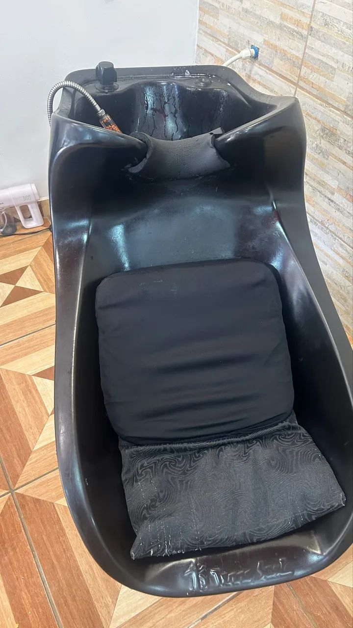 Vende-se lavatório usado 
