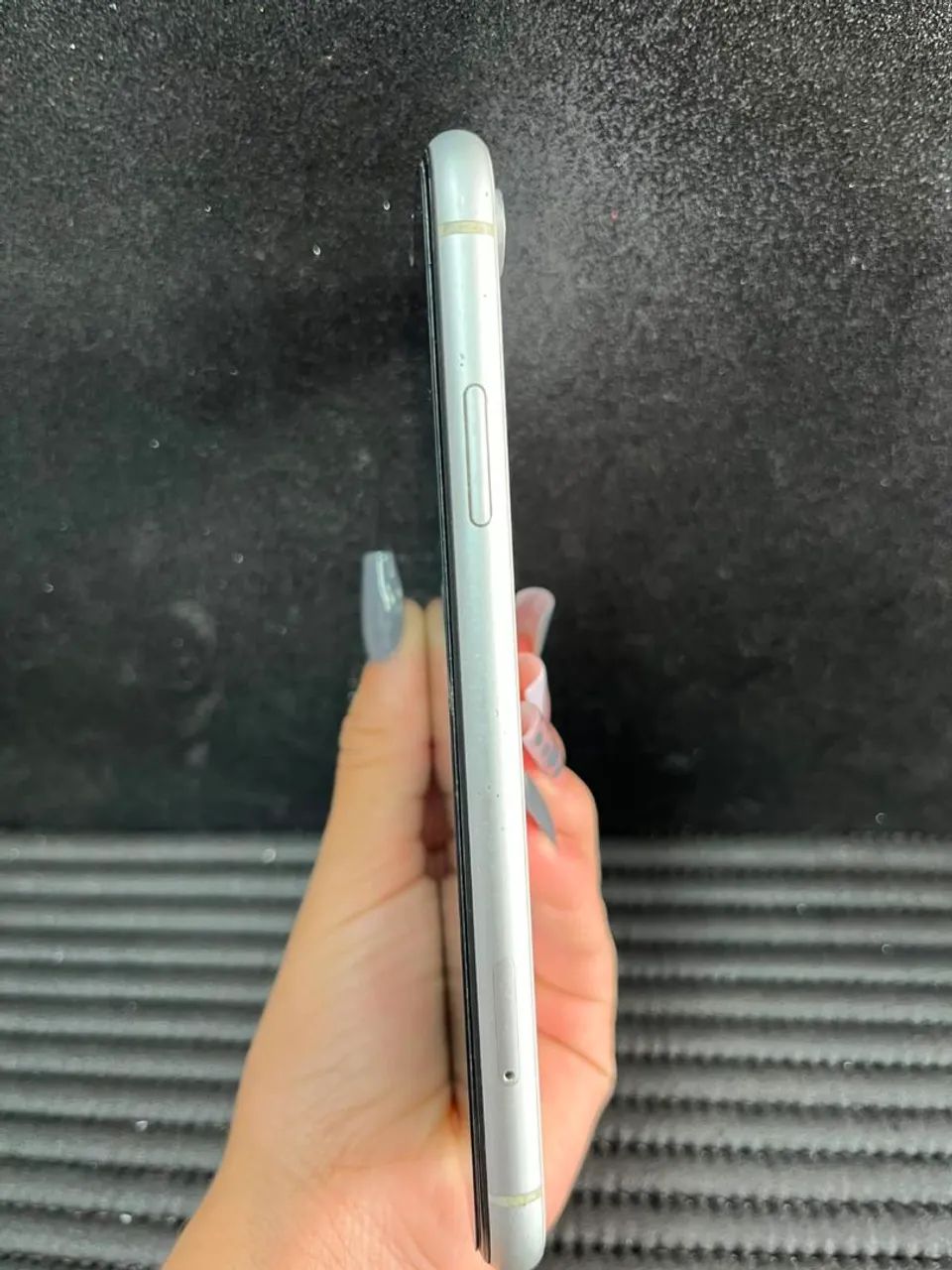 IPHONE XR BRANCO 256GB - Foto 2