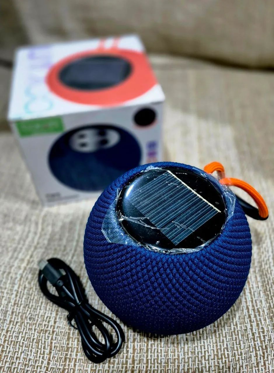 Caixa de Som Bluetooth Portátil com Painel Solar - Foto 2