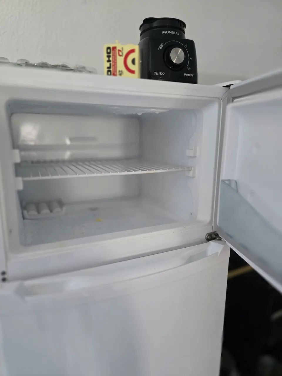Geladeira Sofá e air fraier 