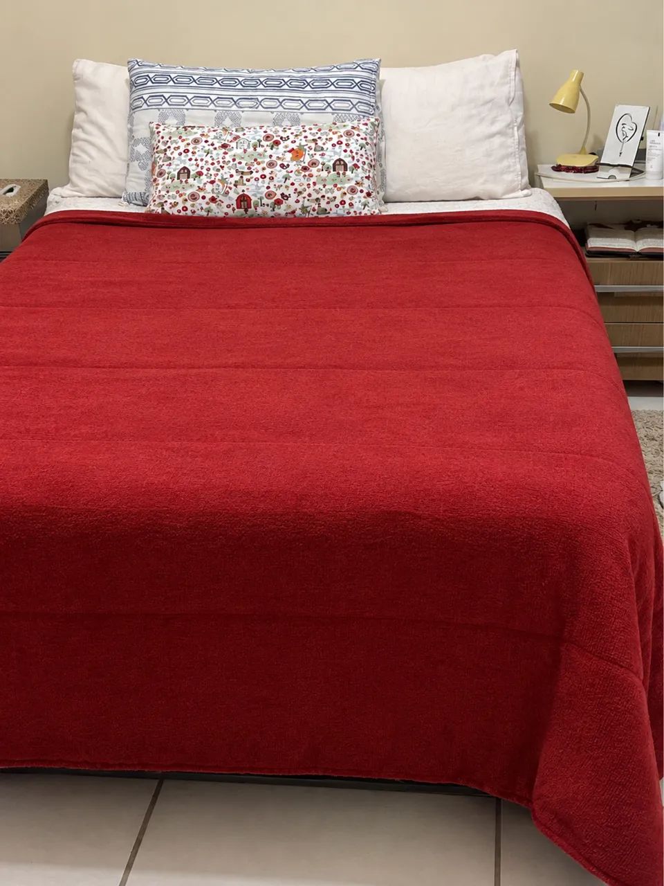 Cama box