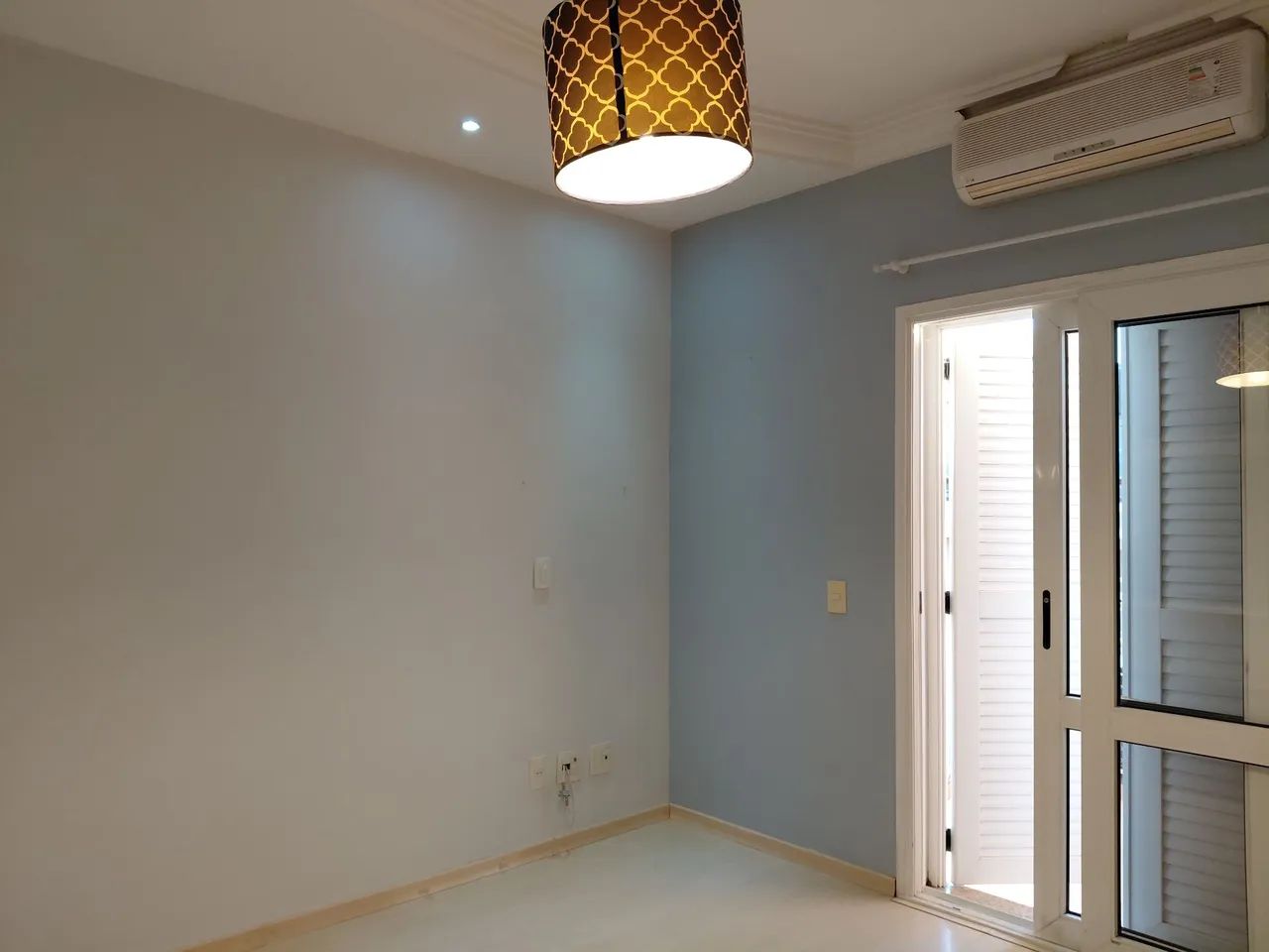 Casa (oportunidade)com minicampo iluminado. - Foto 4