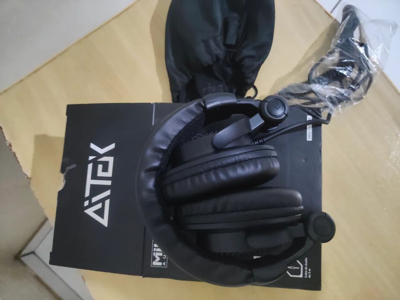 Fone de ouvido DJ profissional novo  - Foto 4