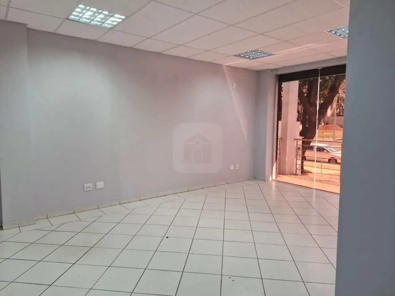 Loja comercial para locação no bairro Morada da Colina - Foto 5