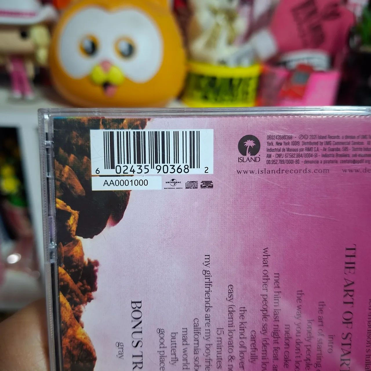 CD Demi Lovato - Dancing With The Devil - Capa ROSA - Foto 4