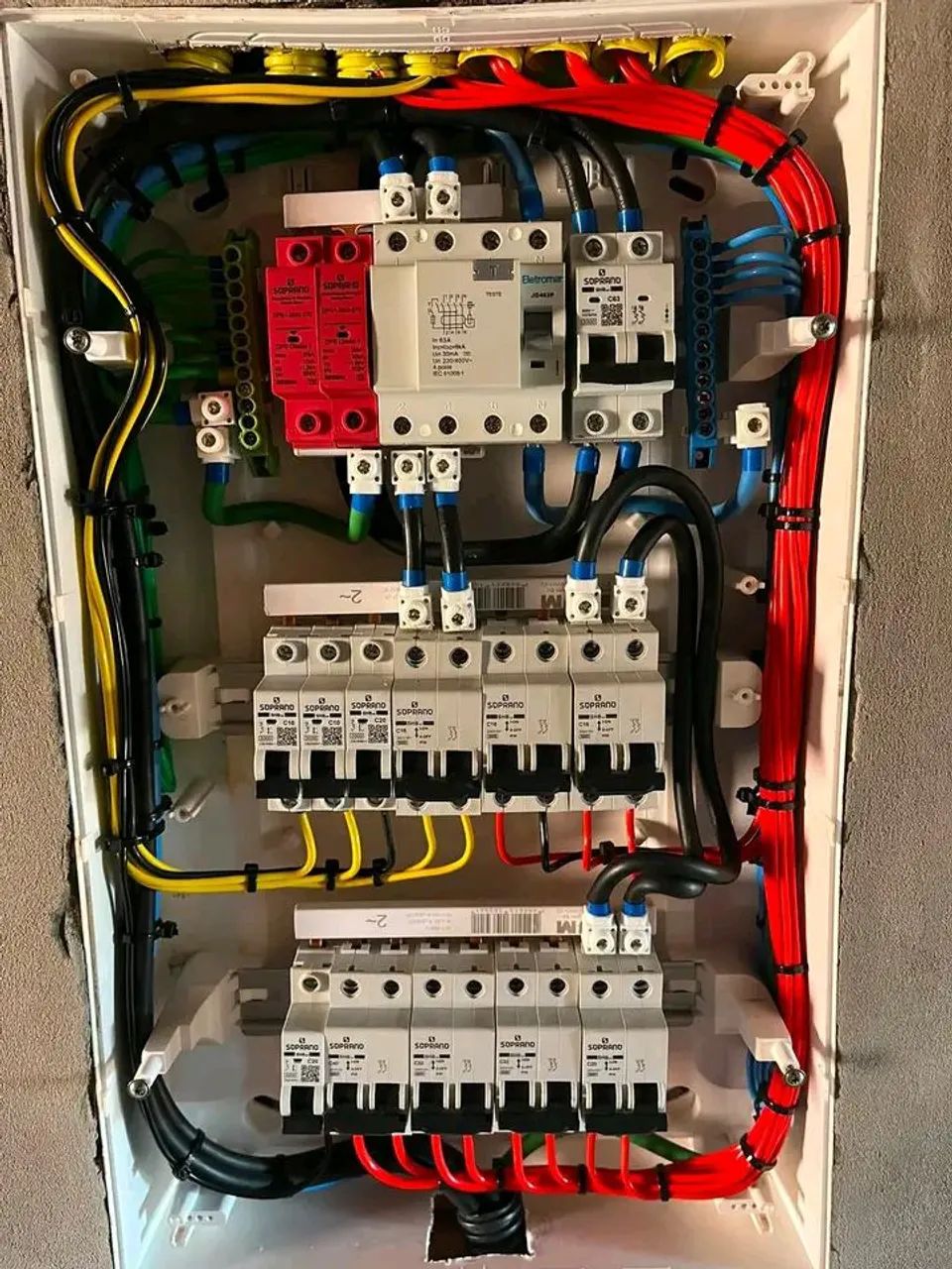 Eletricista  - Foto 2