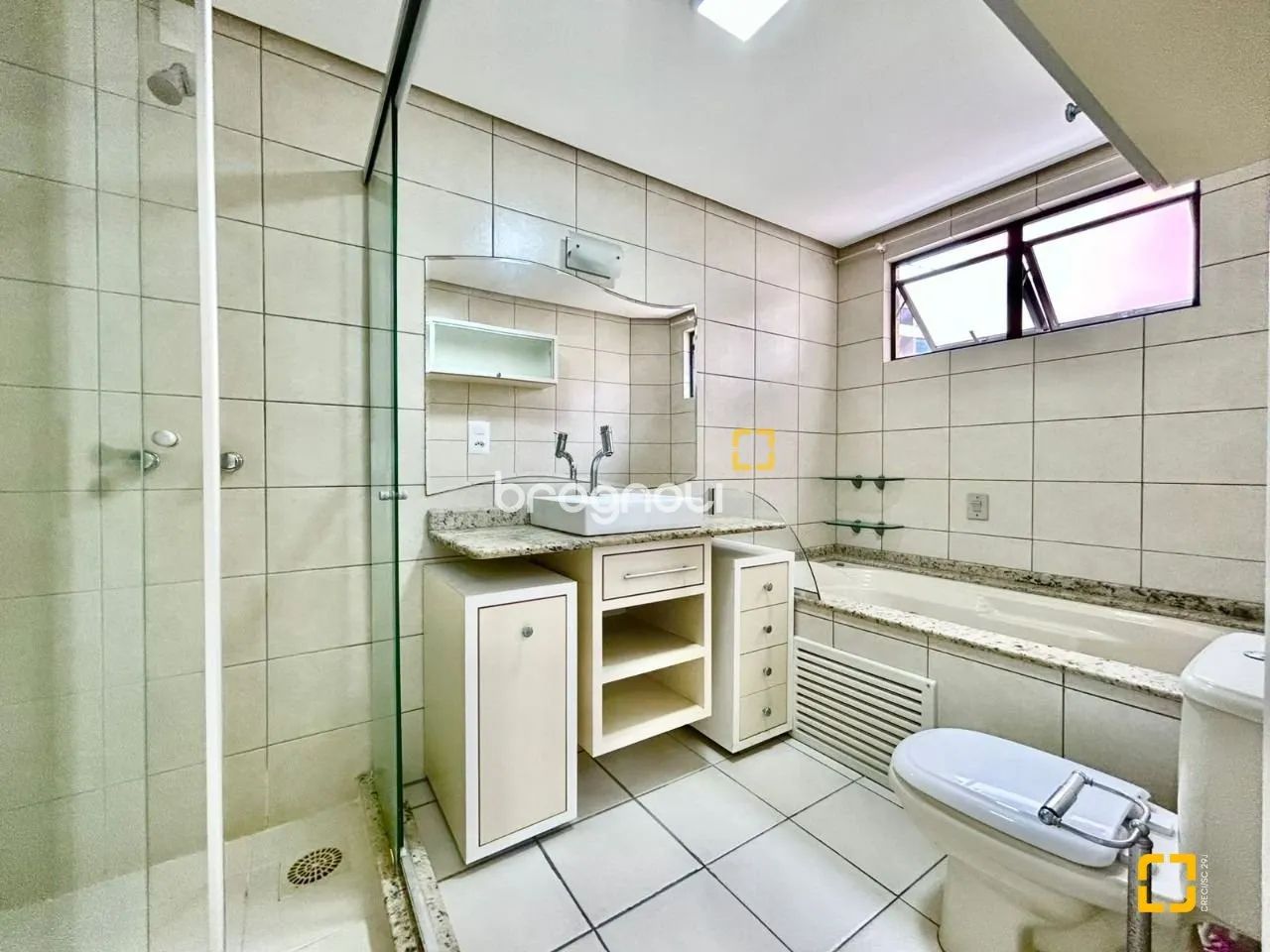 Apartamento com 129 m2 | 3 dorm (suíte) | 2 vagas | Infra completa - Foto 2