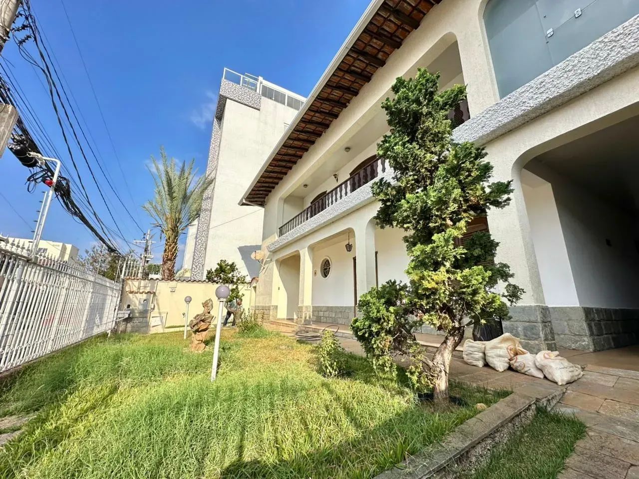 Casa comercial de 5 quartos no bairro Jaraguá
