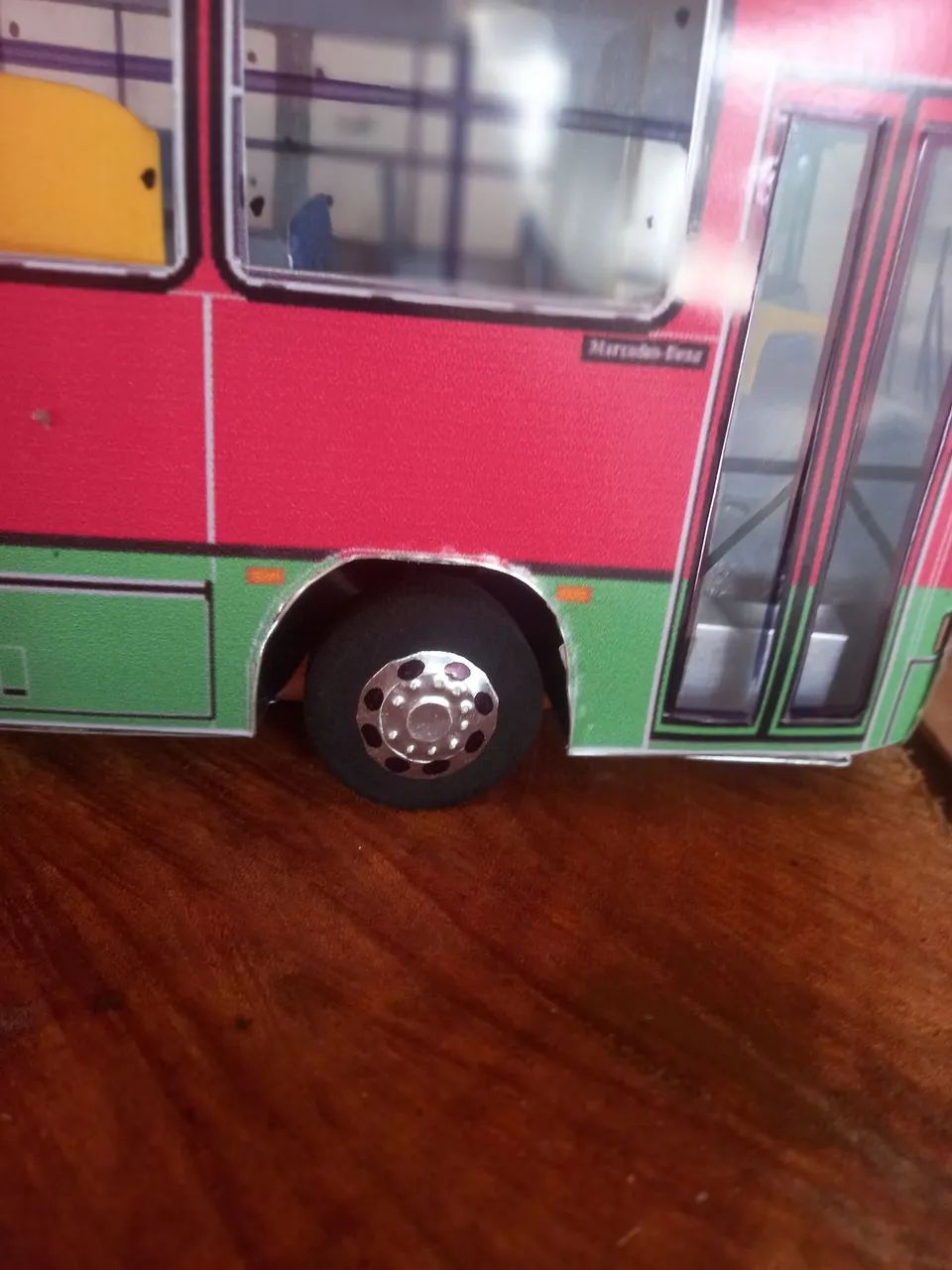 Onibus miniatura coroadinho bom Jesus  - Foto 2