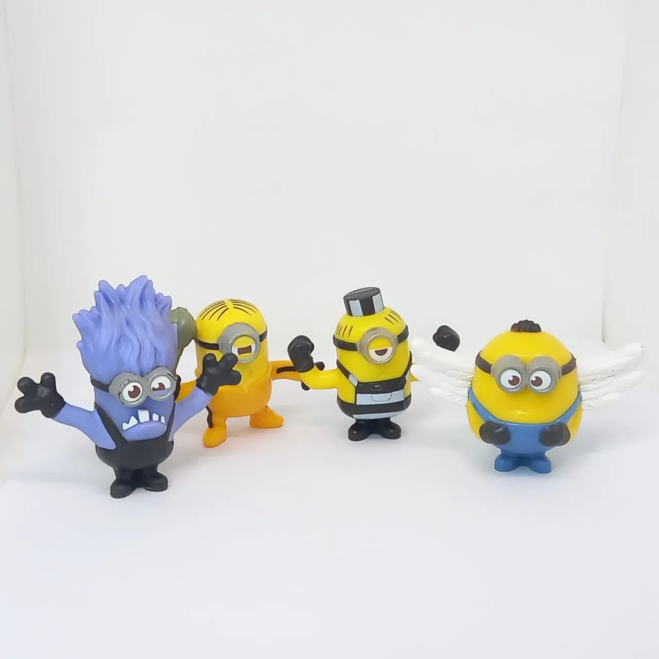 Lote 4 bonecos Minions McDonald's 2016 - Foto 2