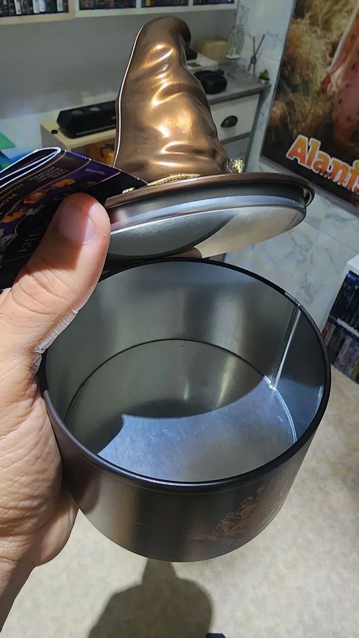 Lata Chapeu Seletor Harry Potter Cacau Show - Foto 2