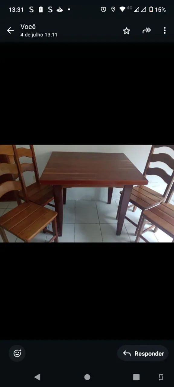 Mesa de 4 lugares de madeira maciça  - Foto 2
