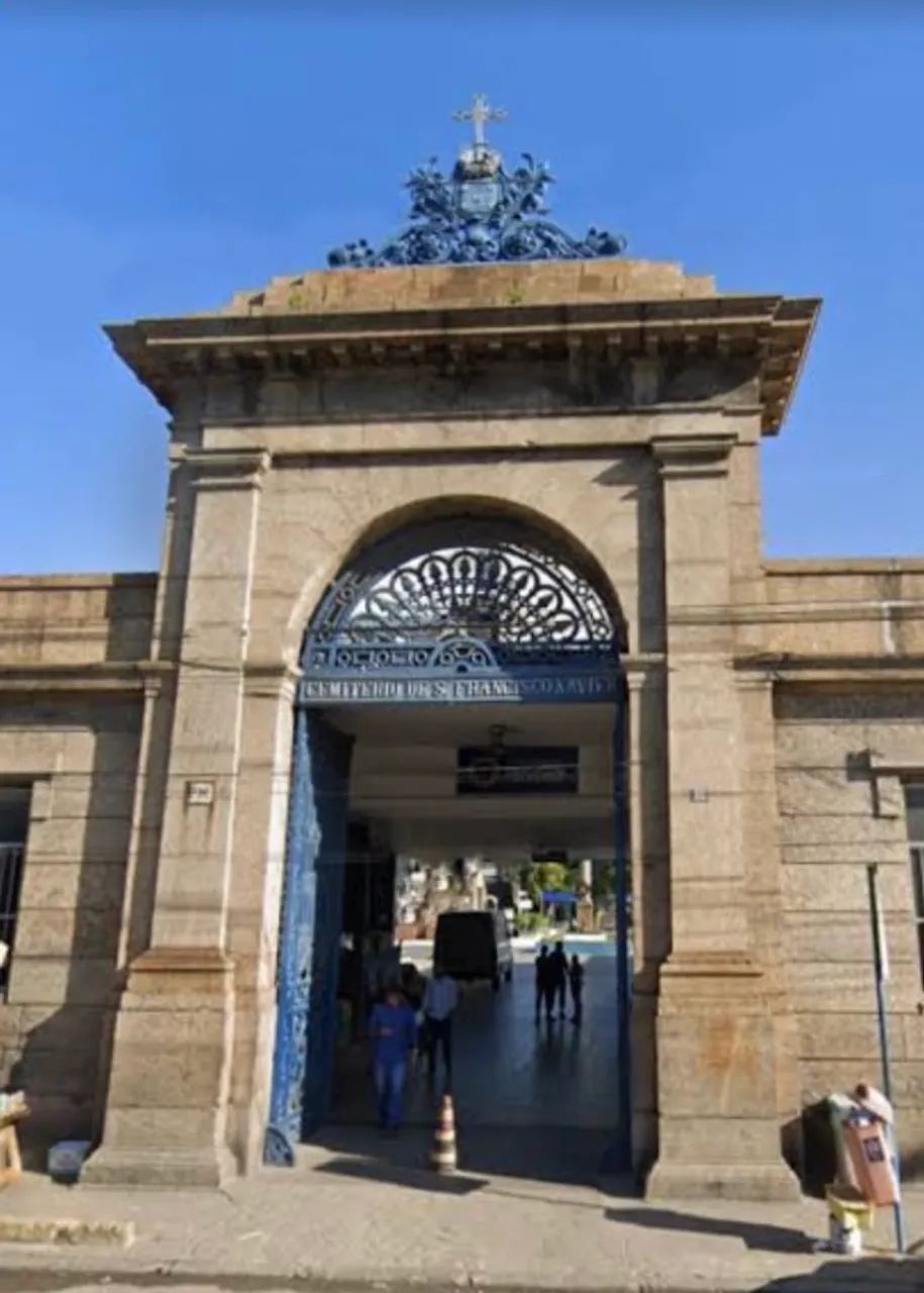 Jazigos  ( cemitério do caju ) - Foto 3