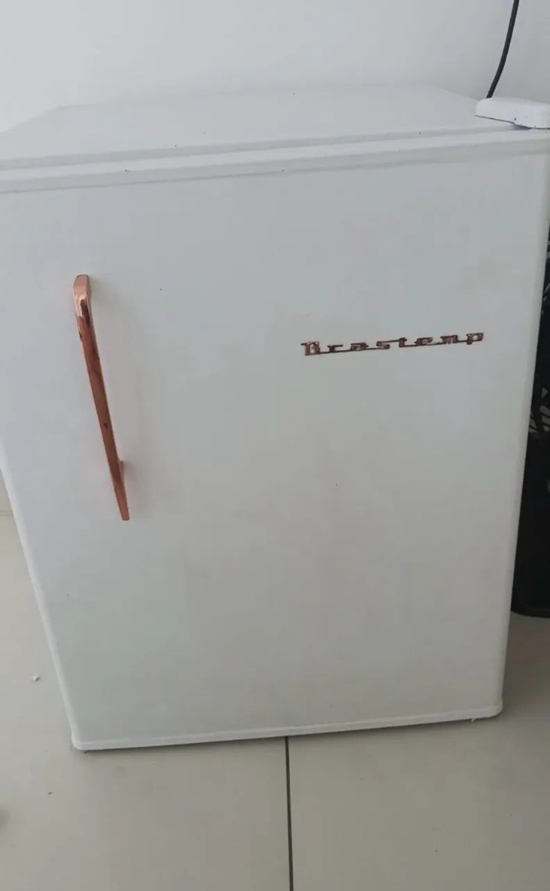 Frigobar Brastemp