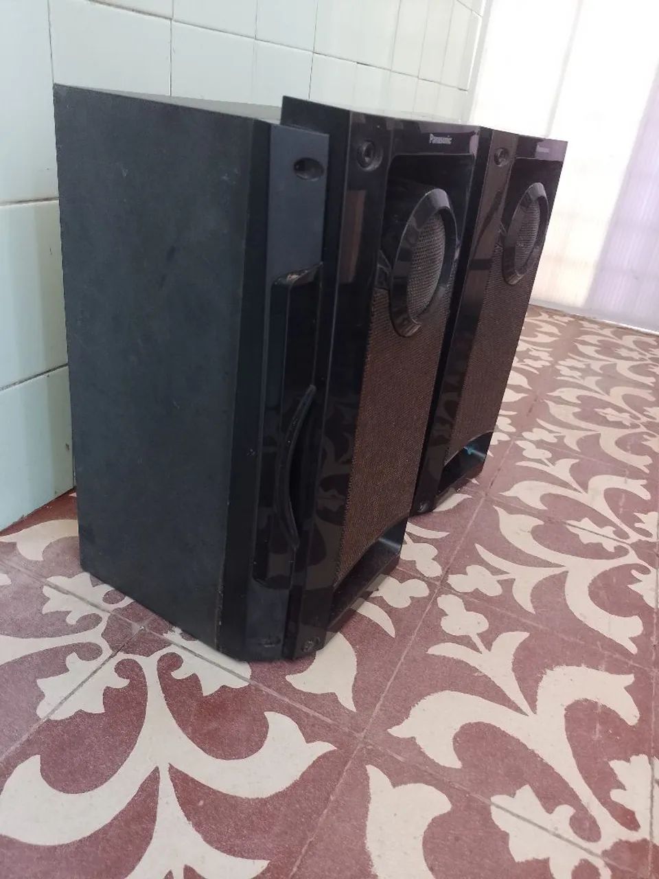 DUAS CAIXAS ACÚSTICAS PANASONIC 190W RMS - Foto 2