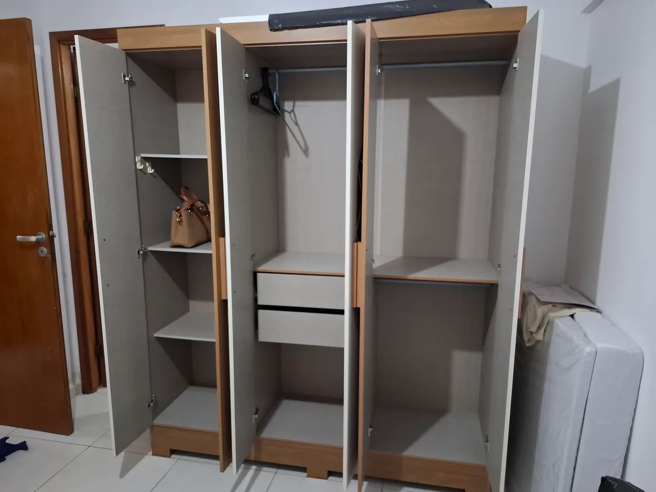Guarda Roupa - Foto 2
