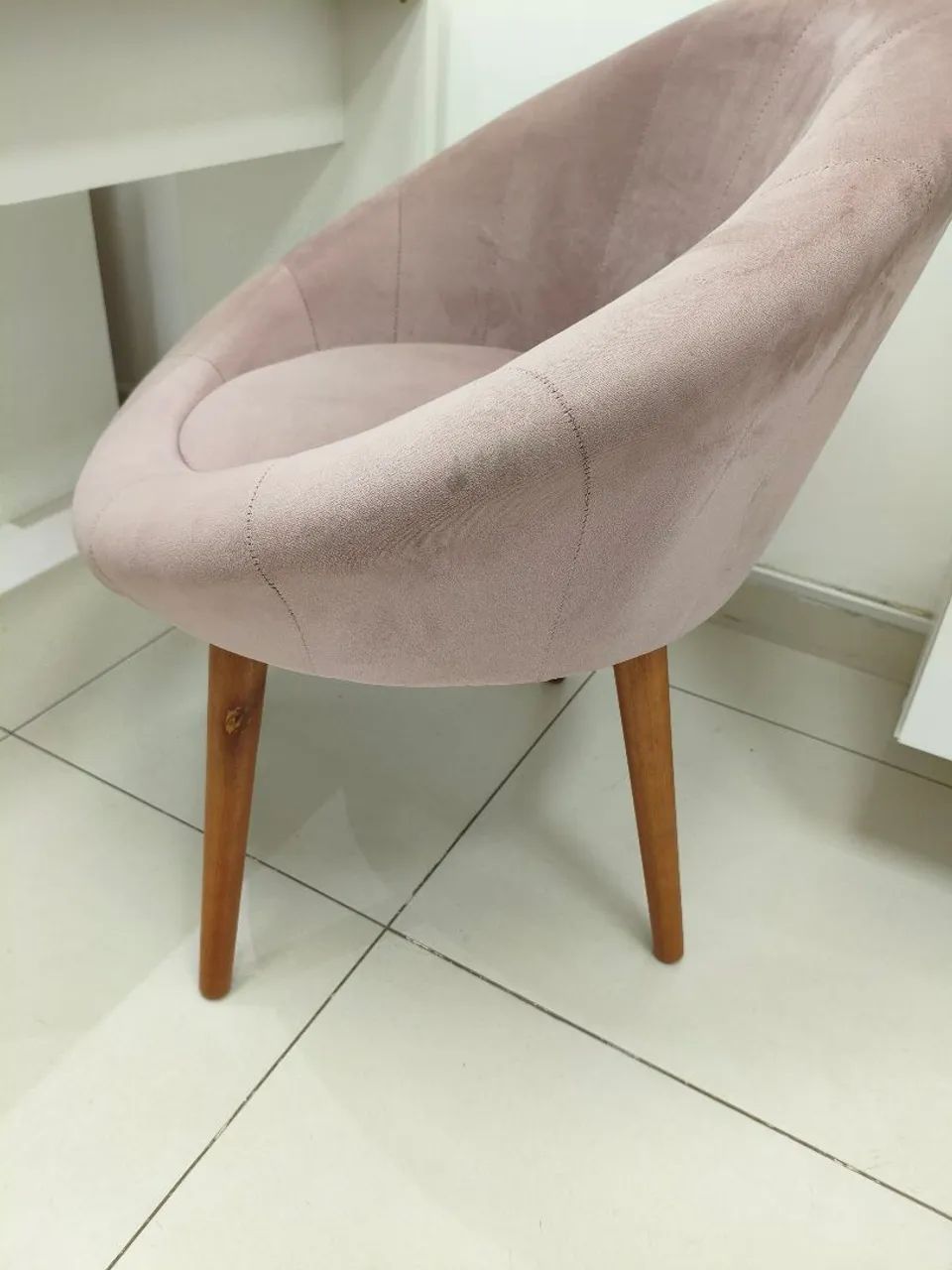 Armchair470063309925928964