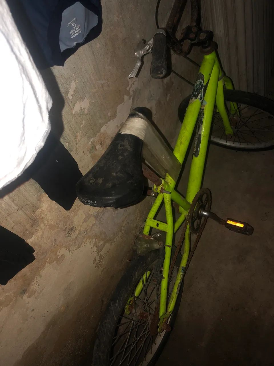 Bicicleta usada pra venda !