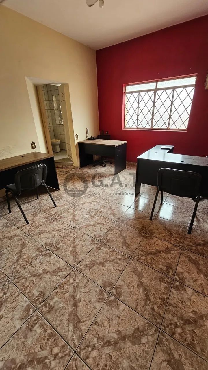Excelente oportunidade de locação: Apartamento comercial com 3 quartos e 115m² no Centro d