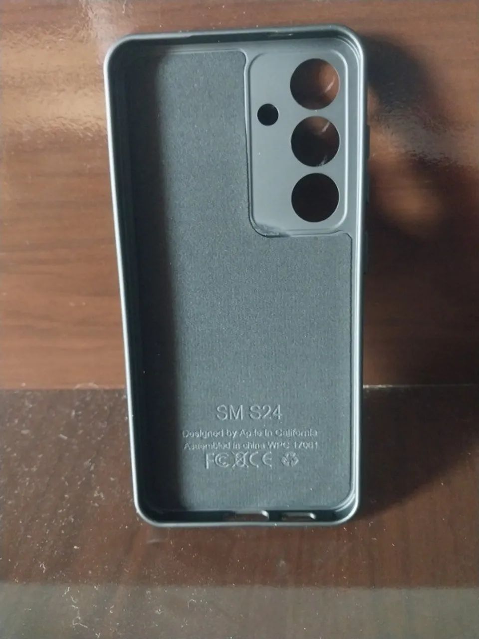 Capa para Celular Samsung Galaxy S24 Preto - Foto 3