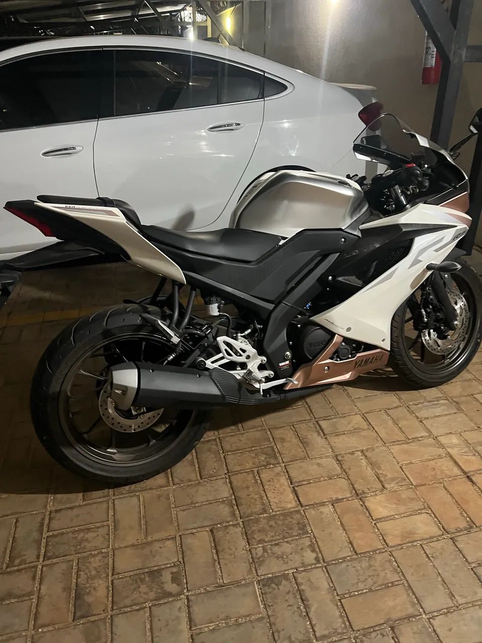 R15 NOVA  - Foto 2