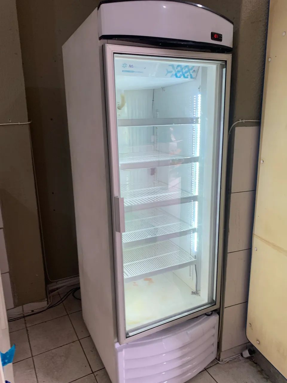 Freezer Verticalporta de vidro - Foto 2