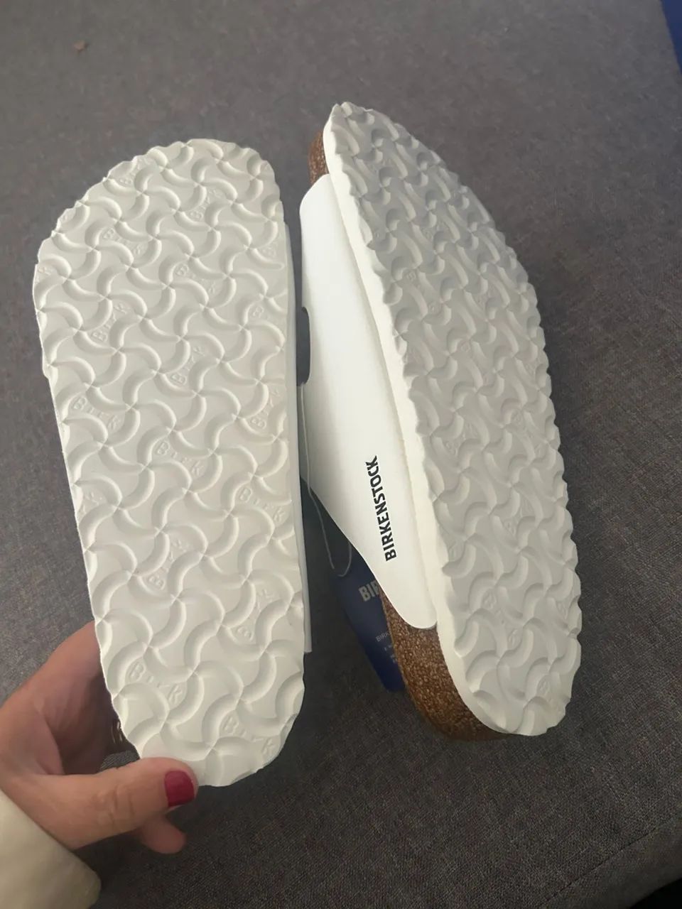 Birkenstock branca 40 - Foto 2