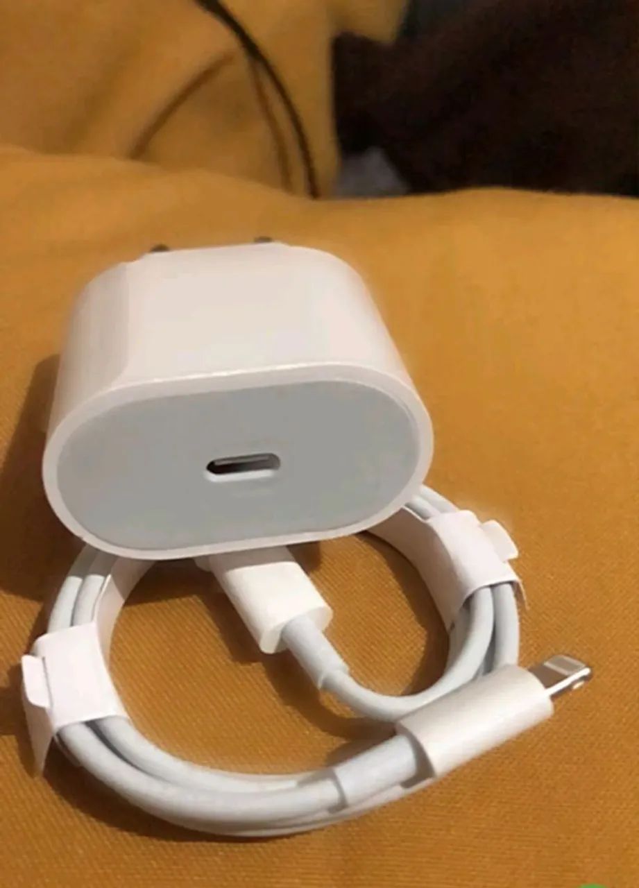 Carregador de iPhone