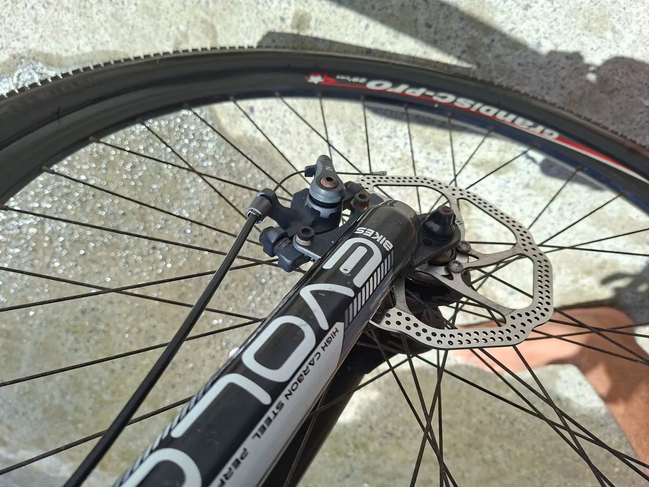Bicicleta aro 29 - Foto 4