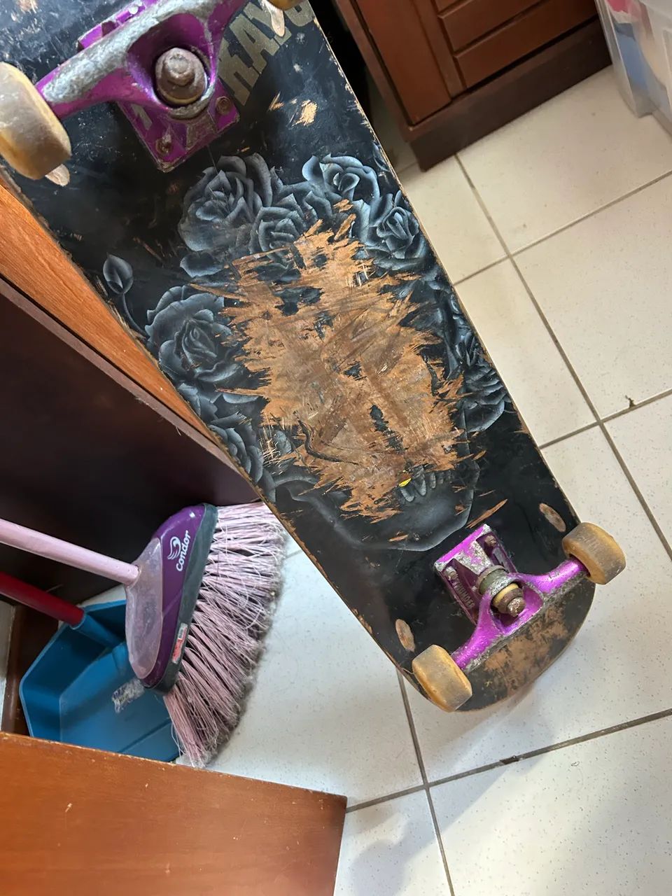 Skate (carrinho de street ) peças gringas - Foto 3