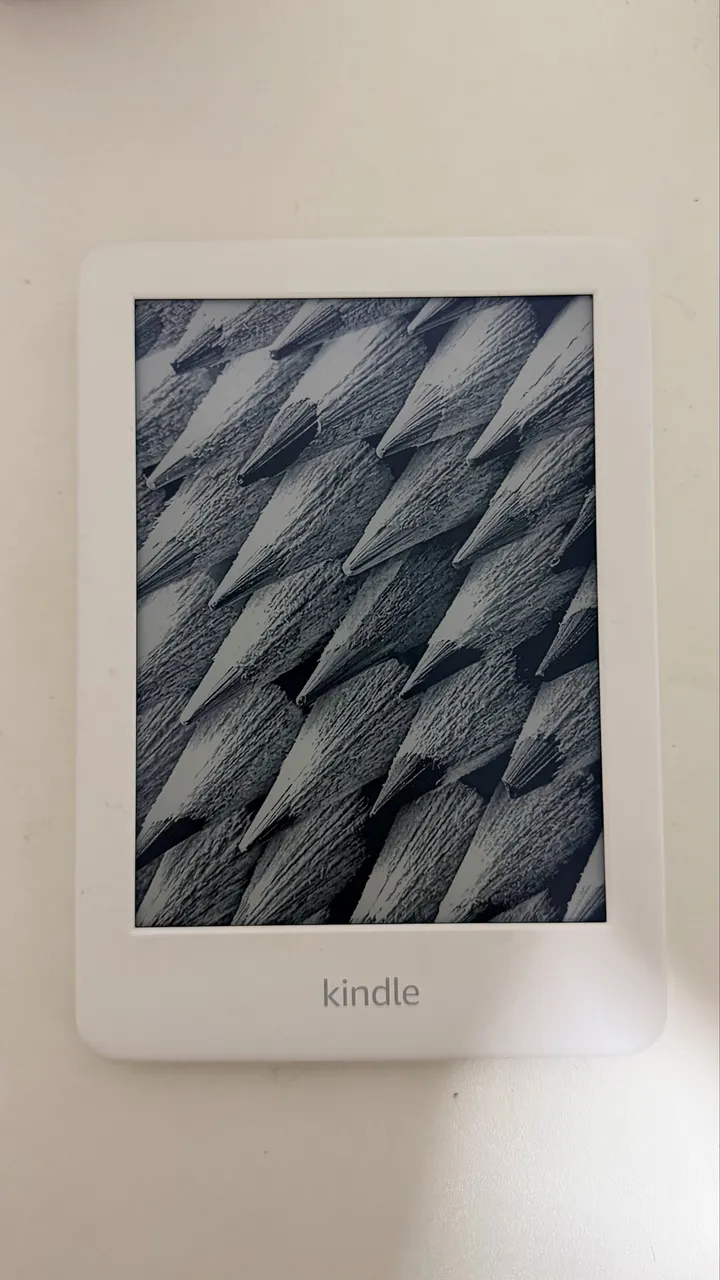 Kindle Paper white 第11世代　8GB 広告無し　6.8インチ Kindle Paperwhite 6.8インチディスプレイ 色調調節ライト搭載