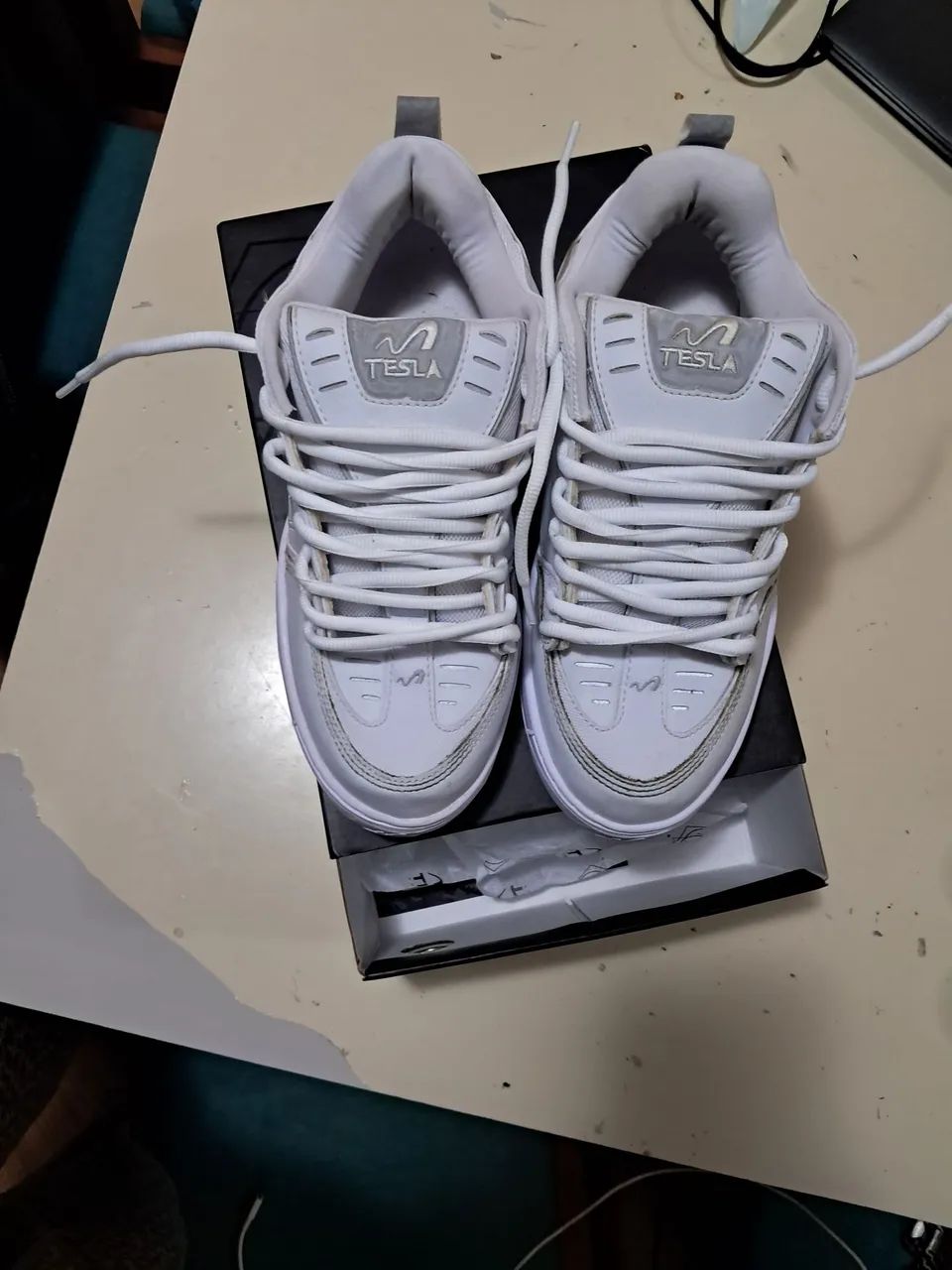 Tenis Tesla | couro branco . - Foto 3