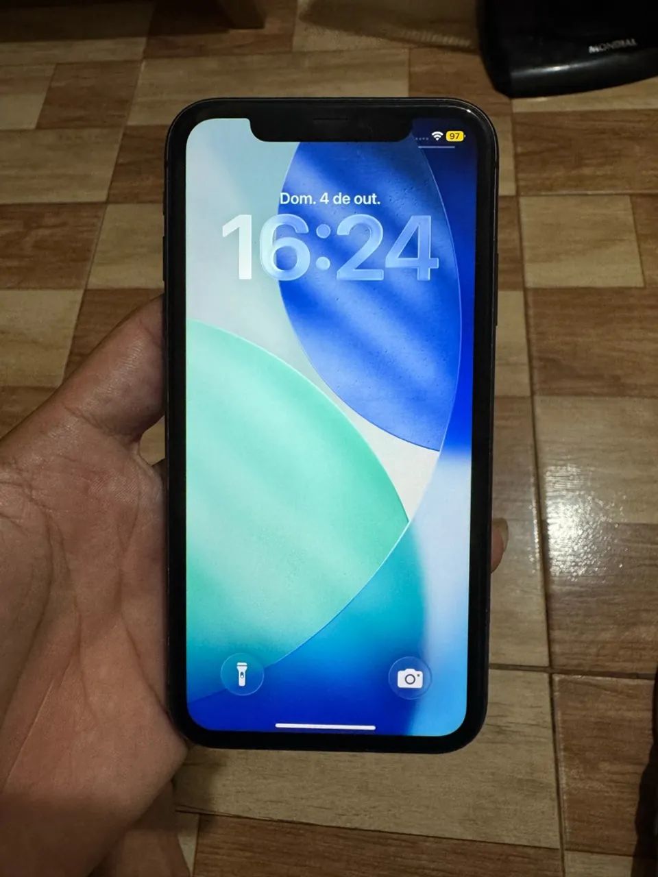 iPhone 11