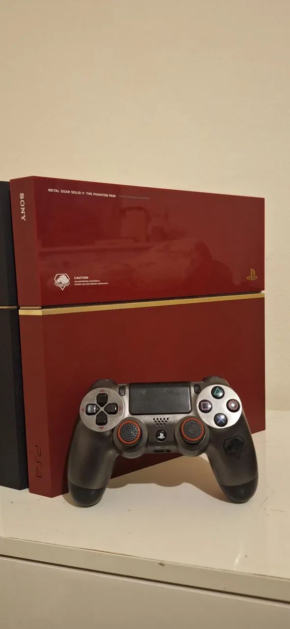 Playstation 4 Edição Metal Gear Solid. - Foto 3