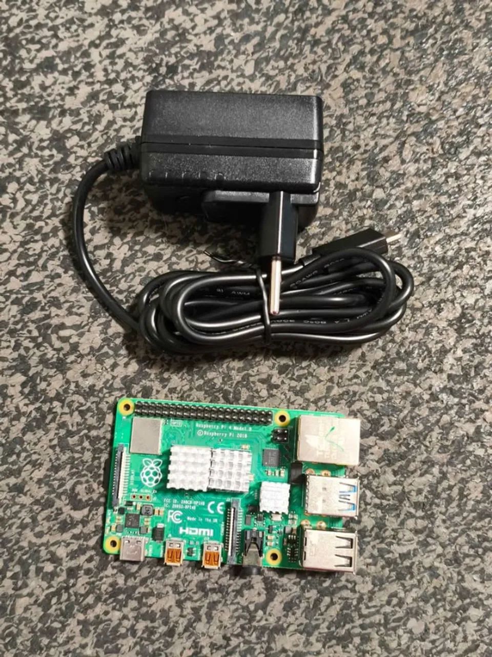 Kit Raspberry Pi 4 Model B - 2GB RAM + Fonte Original - Foto 2