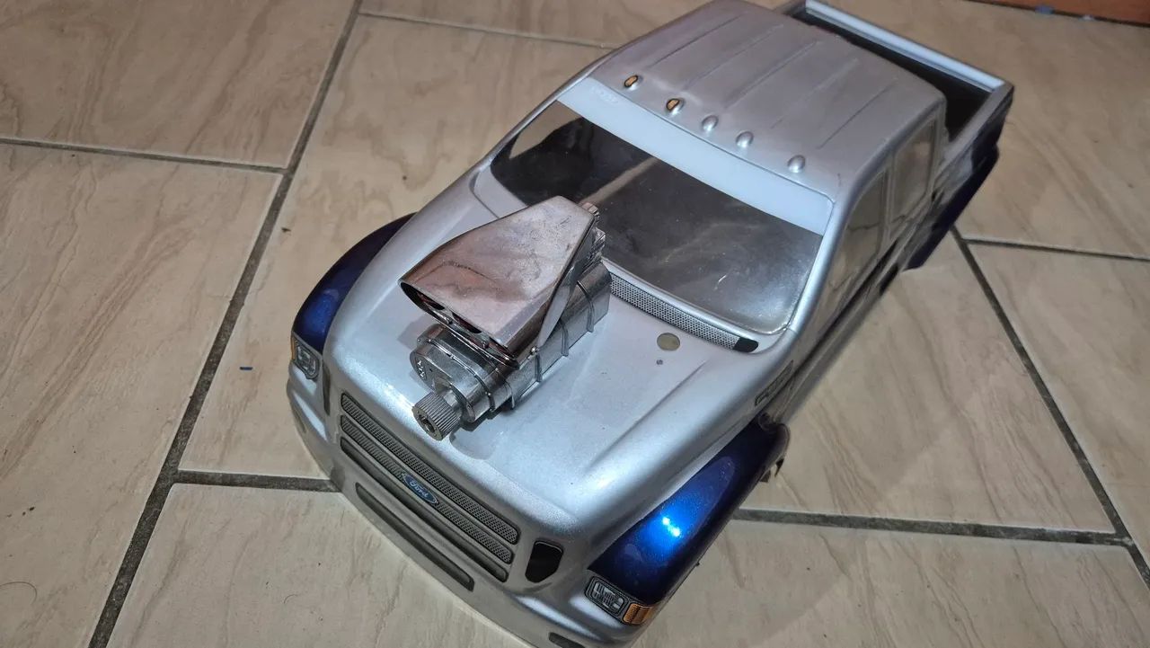 Rc Automodelo Bolha Ford F650 1/8 nova  - Foto 3