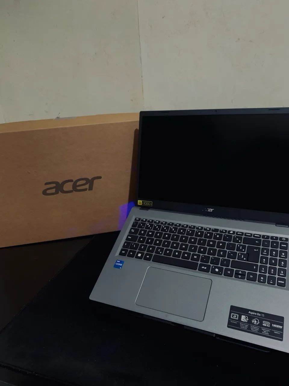 Acer Aspire Go 15 + base de resfriamento e apoio