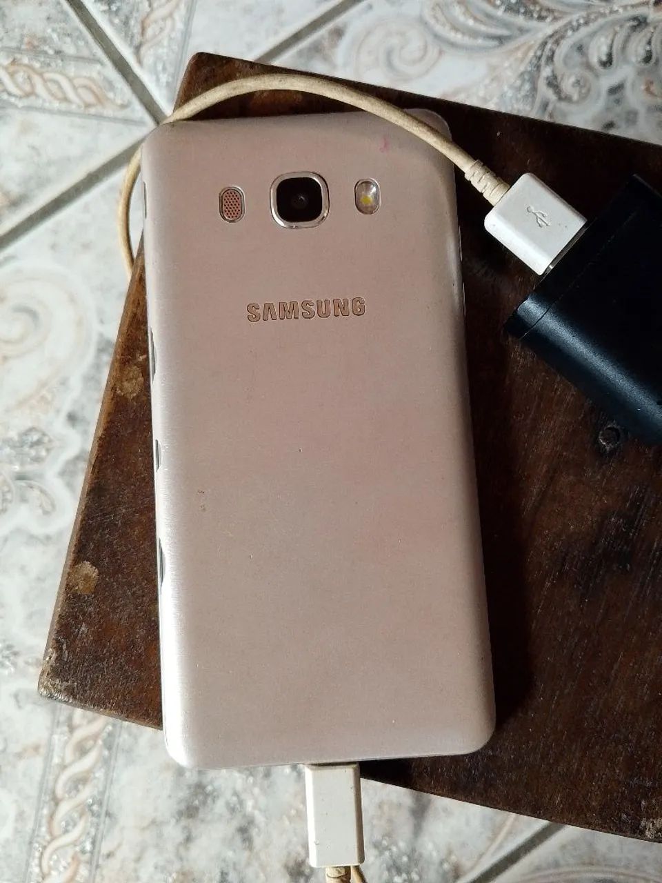 J5 Samsung  - Foto 2
