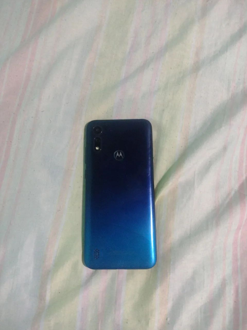 Celular moto e 6s em bom estado - Foto 3