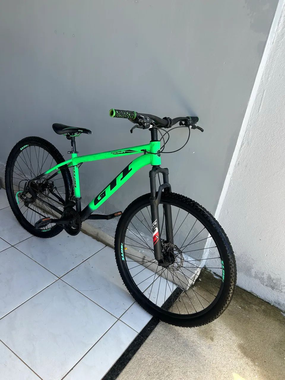 Bicicleta  - Foto 2